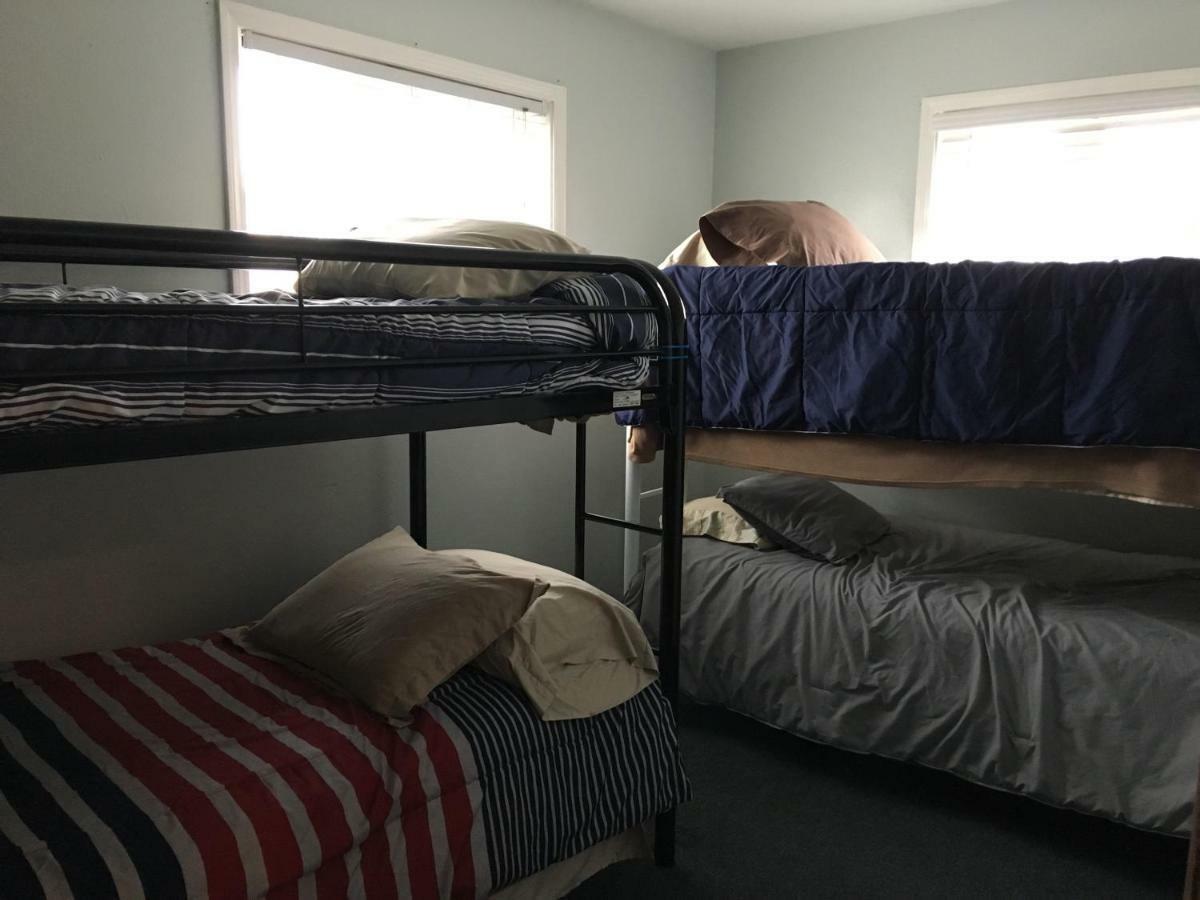 Arctic Adventure Hostel Anchorage Buitenkant foto