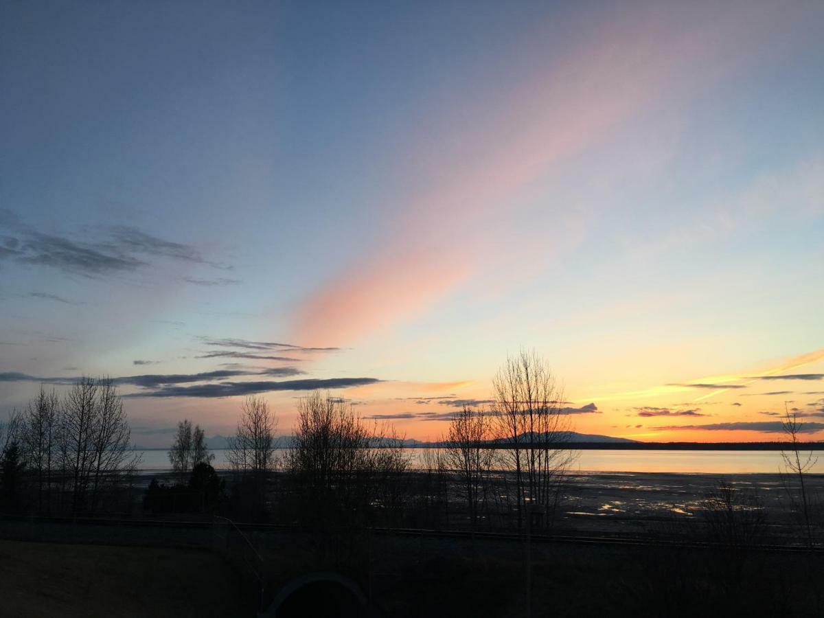 Arctic Adventure Hostel Anchorage Buitenkant foto
